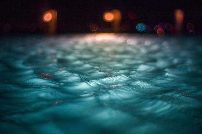 windy day in the pool